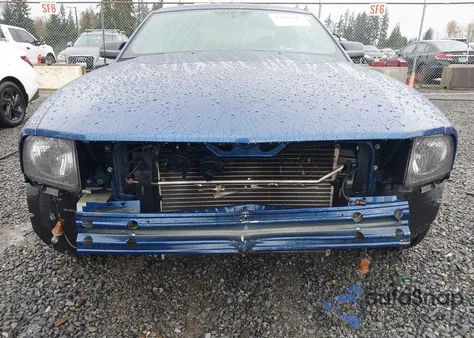 2006 Ford Mustang V6 from USA, damaged, VIN 1ZVHT84N065262947